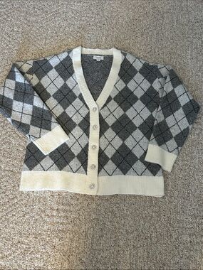 CeCe Cream and Gray Argyle V-Neck Button Cardigan